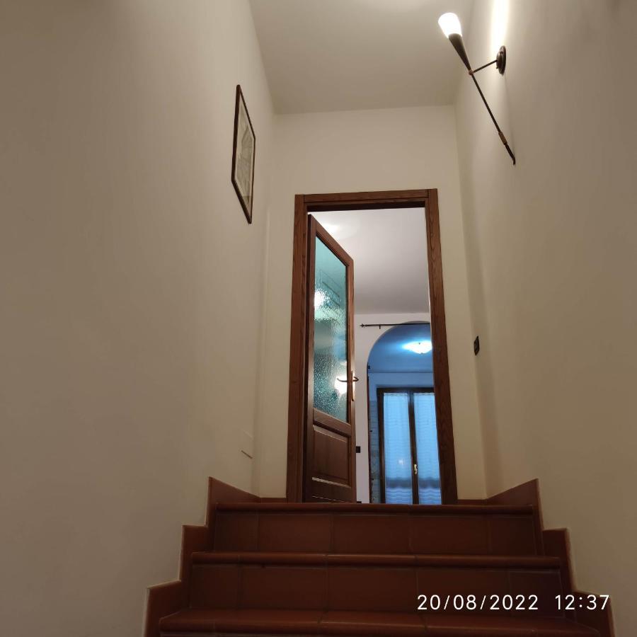M & M Pinzi Suite Apartment Montepulciano Stazione Exterior photo