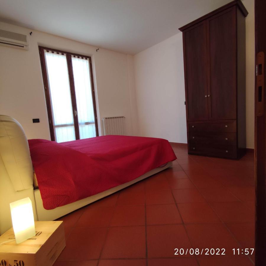 M & M Pinzi Suite Apartment Montepulciano Stazione Exterior photo